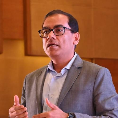 Shri Alok Kumar